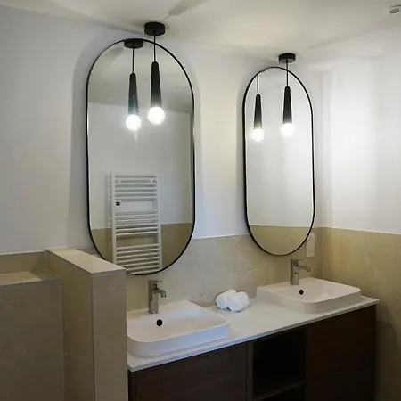 Luxurious With Pool In For 12 People Villa Clermont-Ferrand