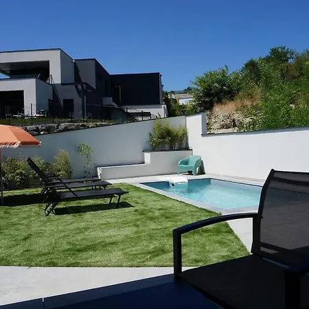 Luxurious With Pool In For 12 People Villa *
