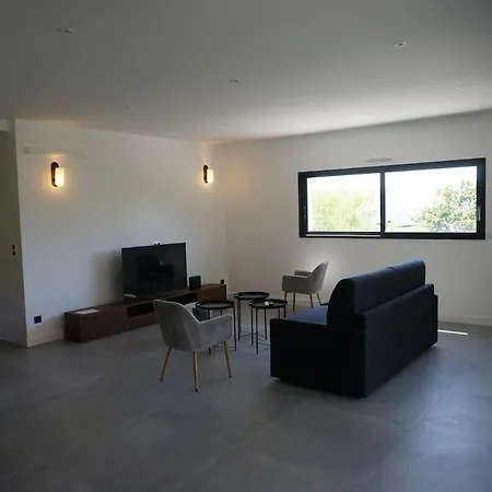 Villa Luxurious With Pool In For 12 People Clermont-Ferrand